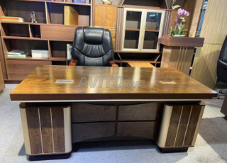 🪑✨ أثاث مكتبي أنيق لبيئة عمل مريحة ومنتجة