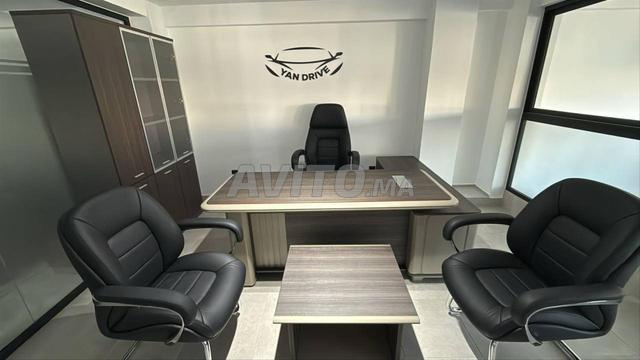 💯 أثث مكتبك بذوق عالي مع تشكيلتنا الفاخرة