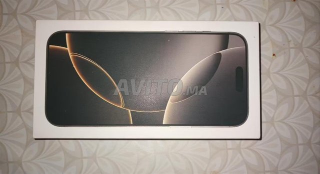 iPhone 16 pro max natural 256g