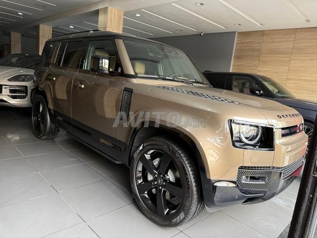 Land Rover Defender Hybride 2025