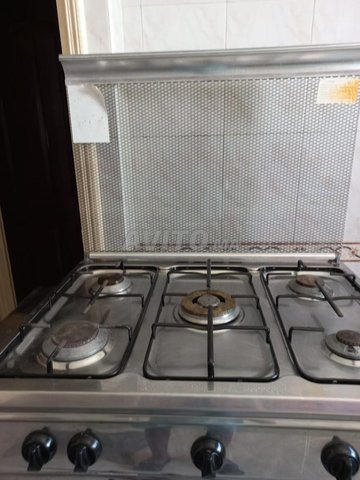 Four inox  bocal butane  Parfait état, comme neuf