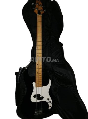 Pack Guitare Basse Samick et ampli Fender Rumble 