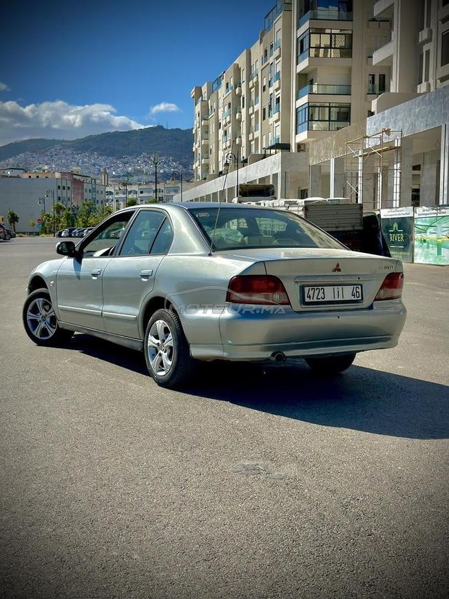 Mitsubishi galant