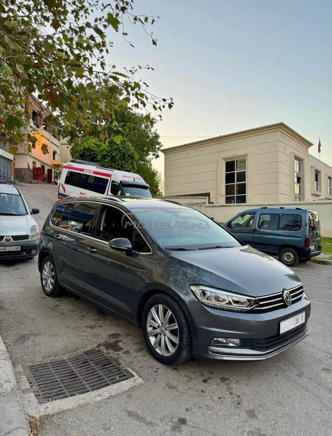 Volkswagen Touran Diesel Automatique 2017 à Tanger