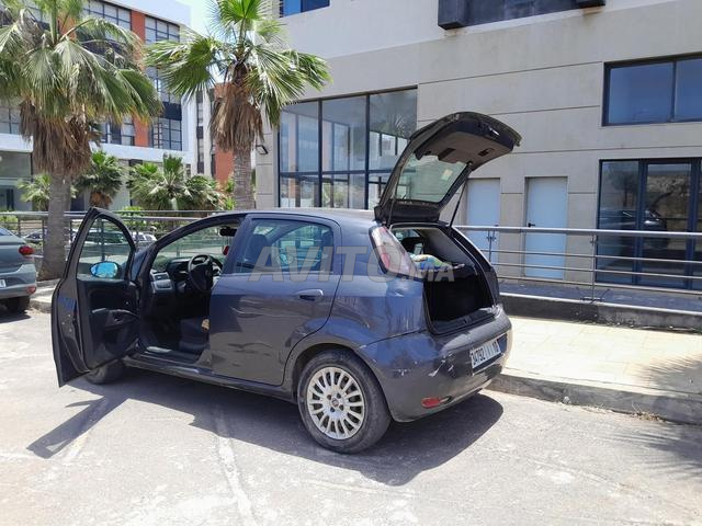 Fiat Punto Diesel Manuelle 2013 à Casablanca - 2