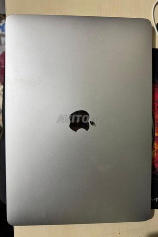 MacBook air M1 2020