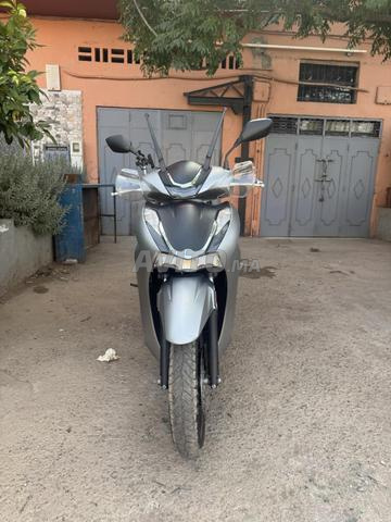 Sh 350i sport Complet avec tout - 2
