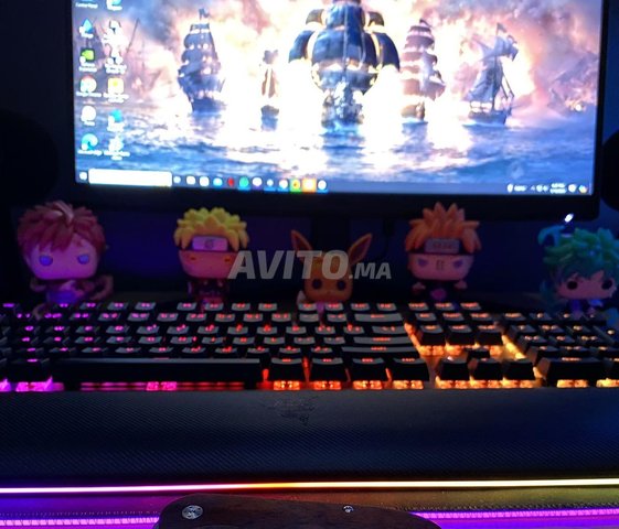 Clavier V4 Pro Yellow switch