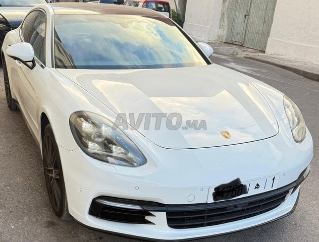 porshe panamera 2018