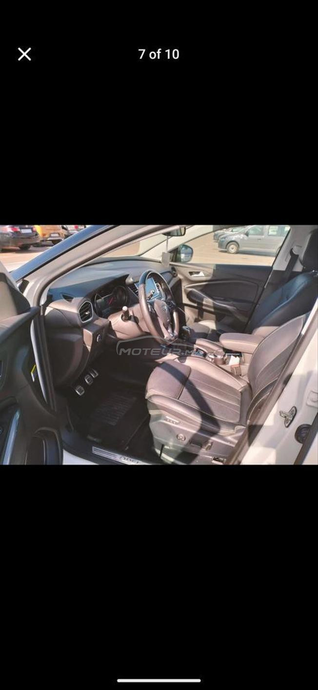 opel grandland x tres bon état 