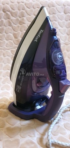 Fer a repasser a vapeur TEFAL 
