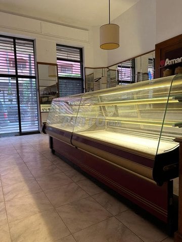 Vitrines pour patisserie / viennoiserie