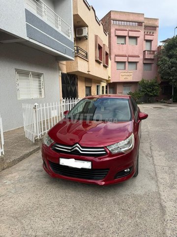 Voiture C4 a vendre tres bonne etat