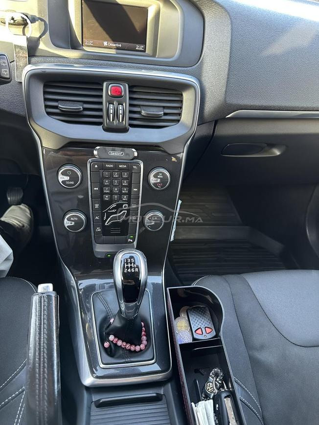 Volvo V40 D2 2018 Excellent État