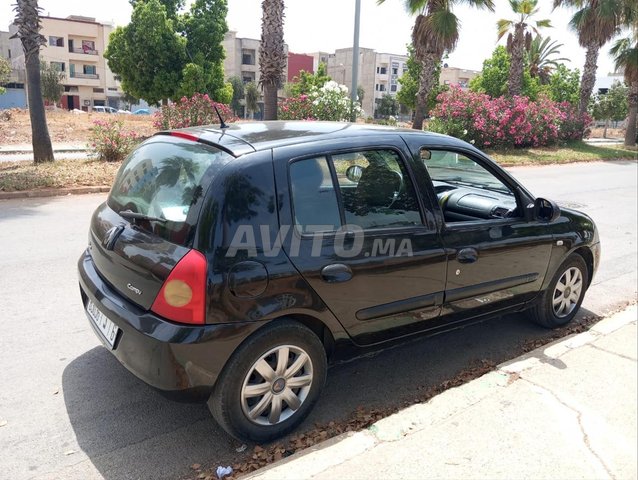 رينو كليو بنزين يدوي 2012 في عين عودة