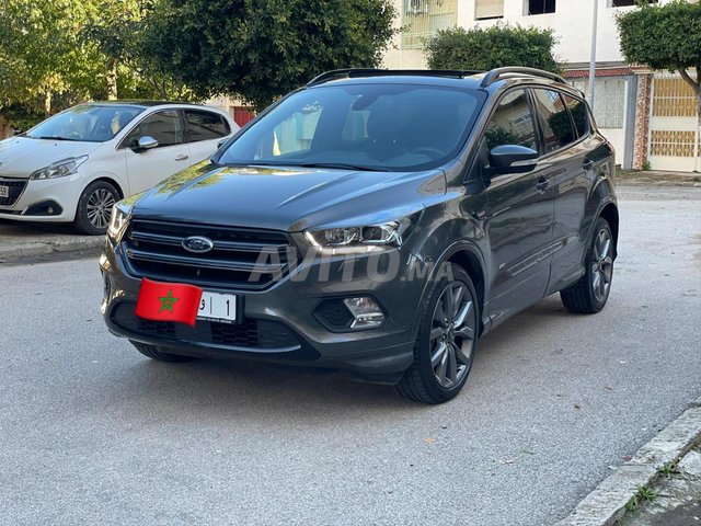 kuga st line 