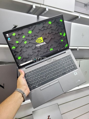 HP Zbook firefly 15 G7 i7 10em