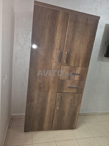 armoire à vendre