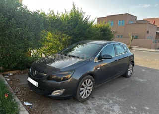 opel astra j