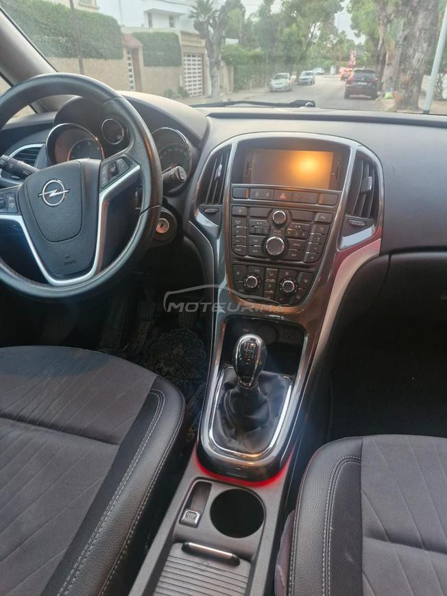Opel Astra Diesel Manuelle 2014 à Casablanca