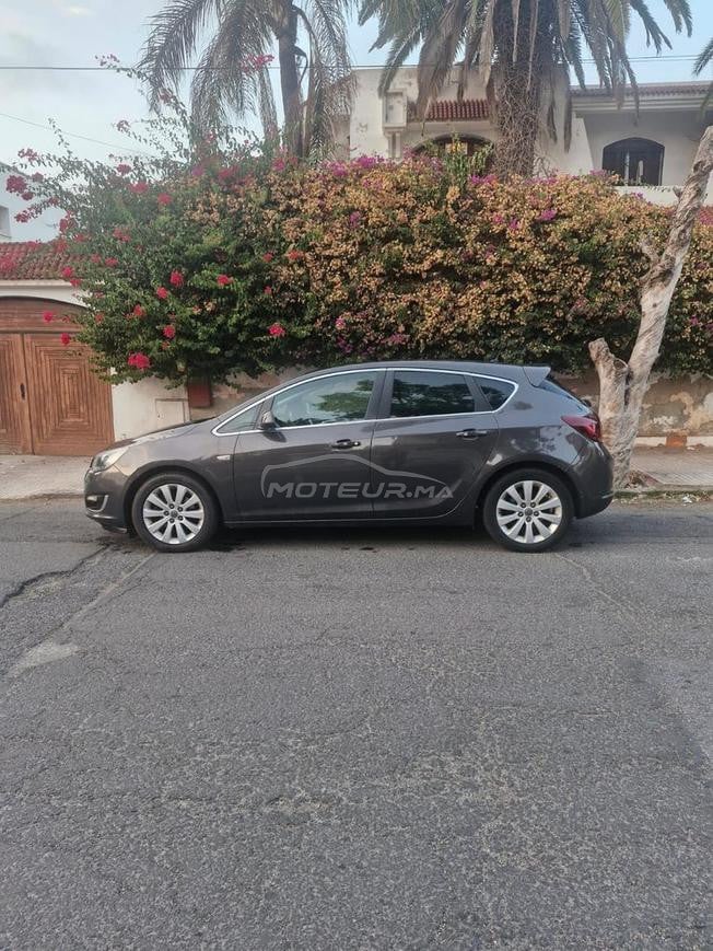 Opel Astra Diesel Manuelle 2014 à Casablanca