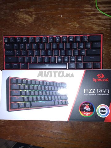 Clavier REDRAGON Fizz 617 RGB red switches