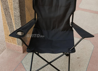 كرسي ثوب قابل للطي 
