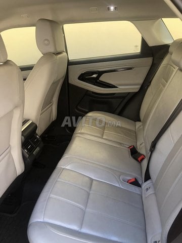 Range rover evoque
