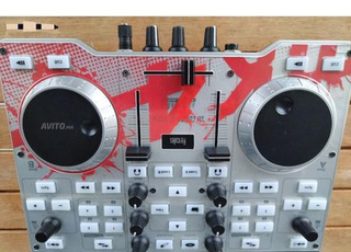 Console Dj Hercules mk4