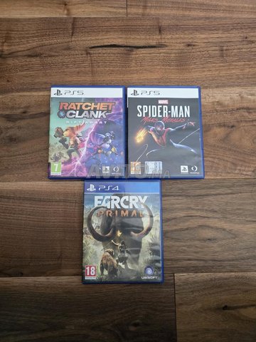 mise en vente de 3 jeux réaliste 