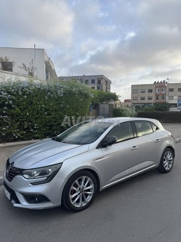 Renault Megane Diesel Manuelle 2017 à Mohammedia