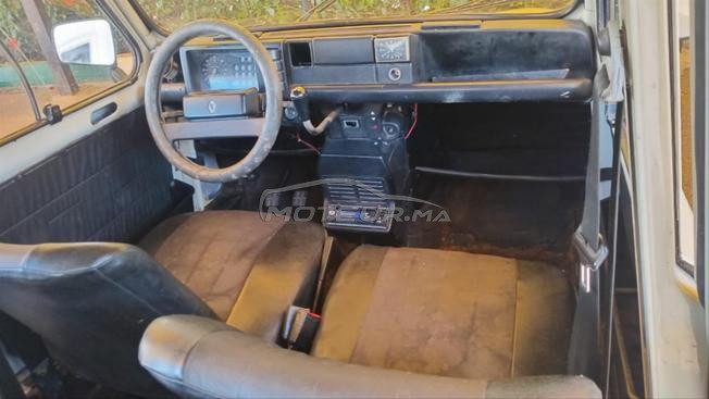 r4 à vendre
