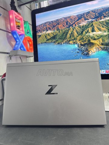 HP ZBook Firefly G8 15.6-inch i7-11eme T500 4GB