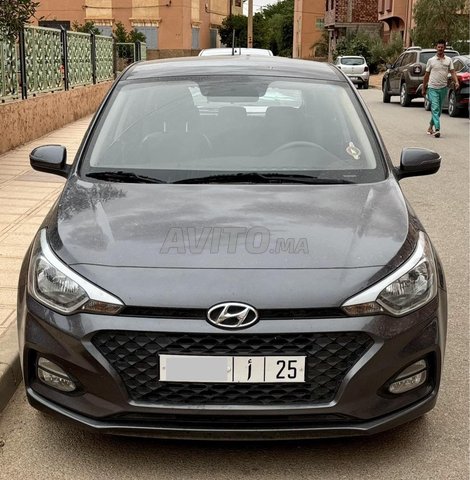 Hyundai i20 diesel 2020 1ère main entretien maison
