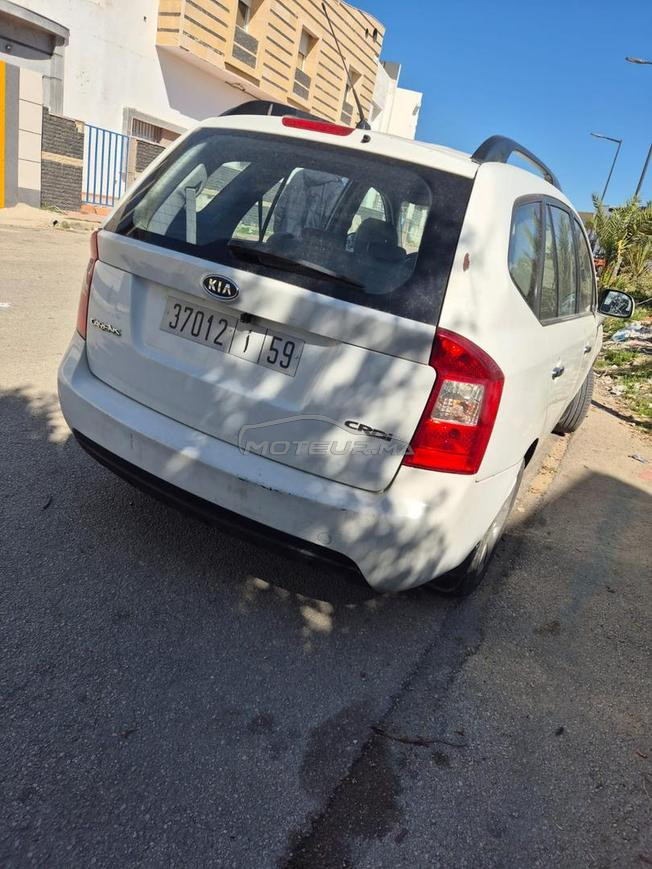 Kia carens 