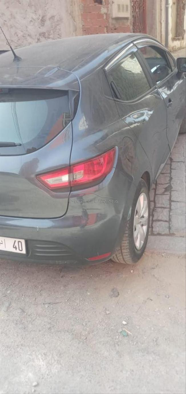 Renault Clio Diesel Manuelle 2019 à Tanger