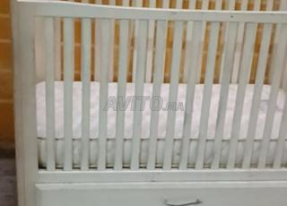 lit bébé avec matelas 