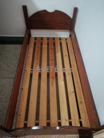 lit 1 place avec matelas a vendre