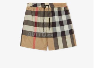Chort BURBERRY taille M.