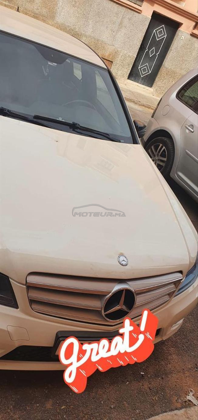 Mercedes classe c bon état 