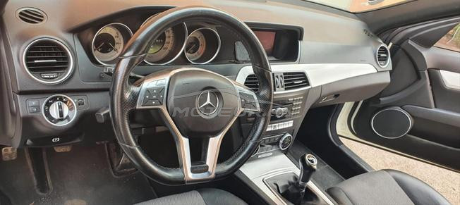Mercedes classe c bon état 