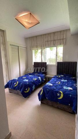 Rez de jardin luxueux (location vacances)