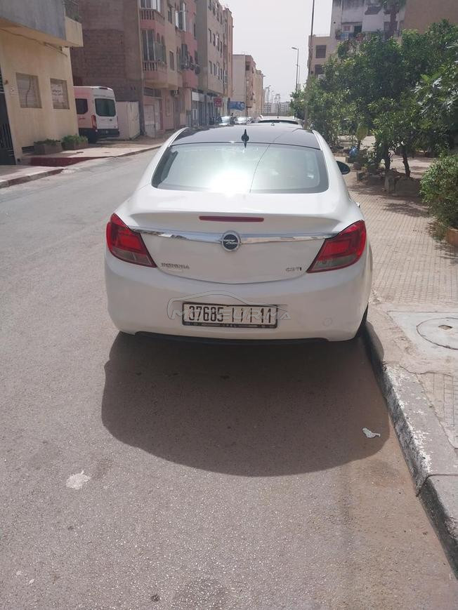 opel insignia 