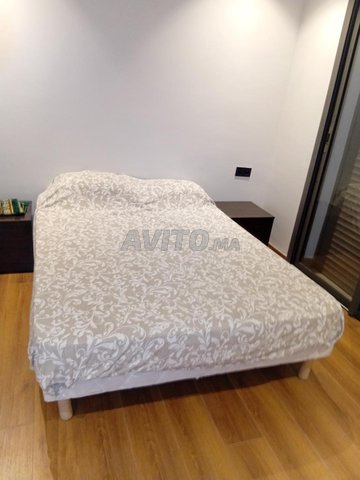 Lit Matelas avec sommier importé France 140x190