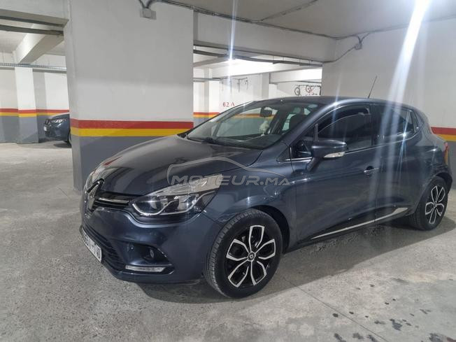clio 4 très bon état 