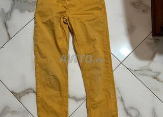 Pantalon jaune neuf 