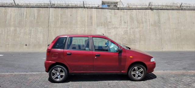 Fiat Punto Essence Manuelle 1994, Diwana 2014.