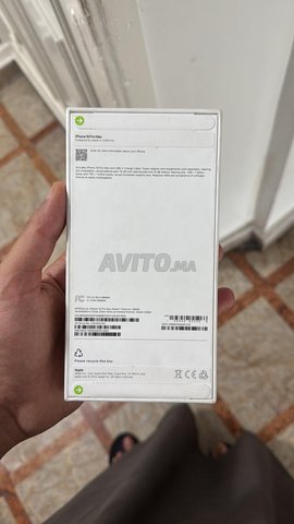 iphone 16 pro max 256 go esim neuf ( mtara9) 
