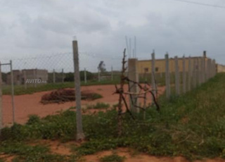 Terrain bien situé et titré à vendre