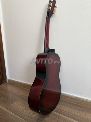 Guitare en tres bon etat